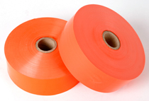 Plastsnitsel orange 30 mm*100m/rulle